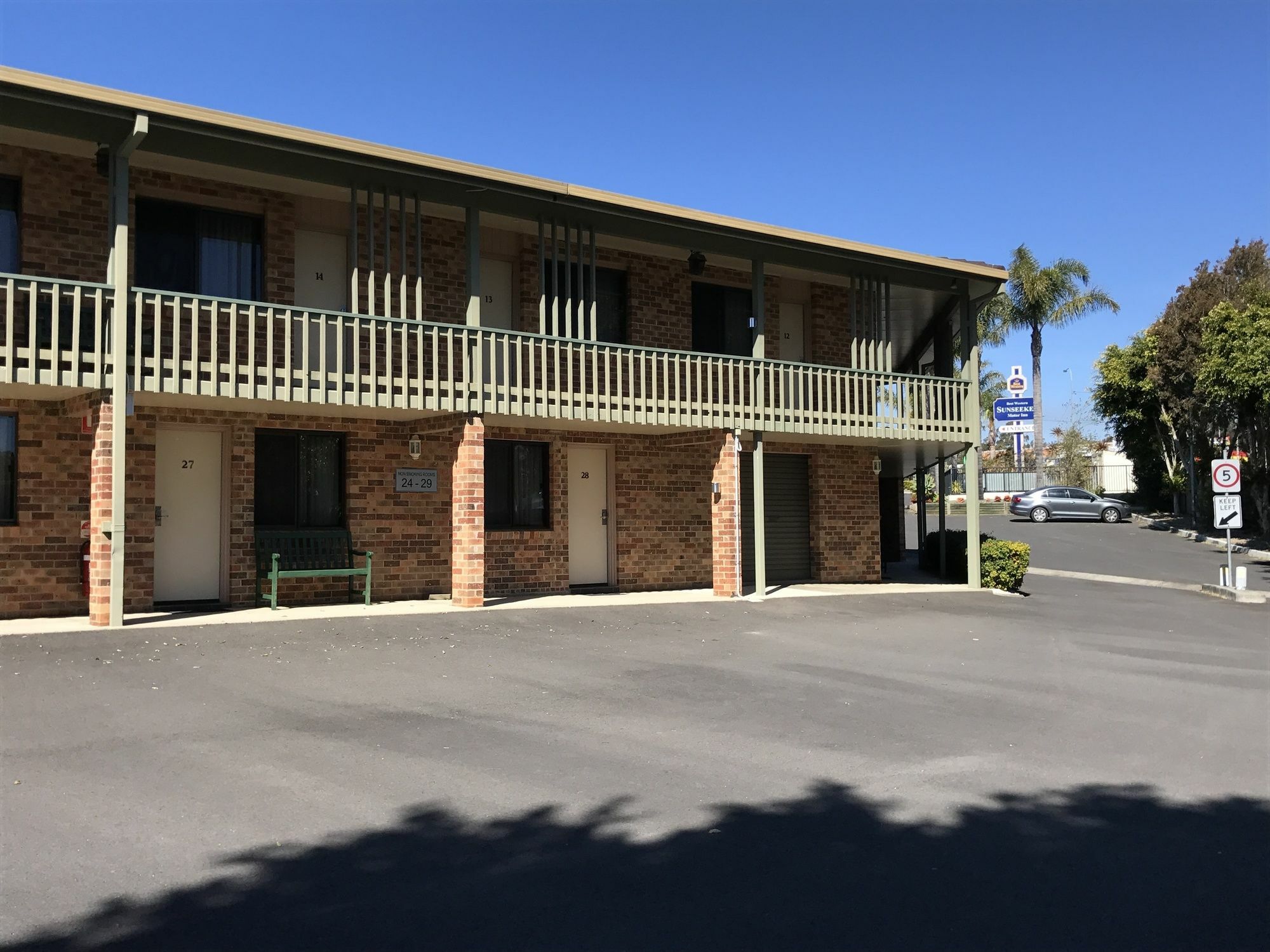 Sunseeker Motor Inn Batemans Bay Esterno foto